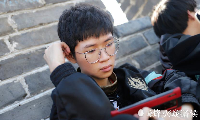 大黄回击流苏:质疑BP没问题,但别做人身攻击 大黄回击流苏:质疑BP没问题,但别做人身攻击